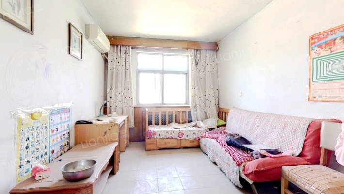 陇中南巷5号院二手房实景图