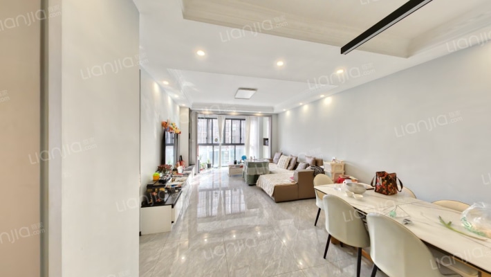 龙宇苑二手房实景图