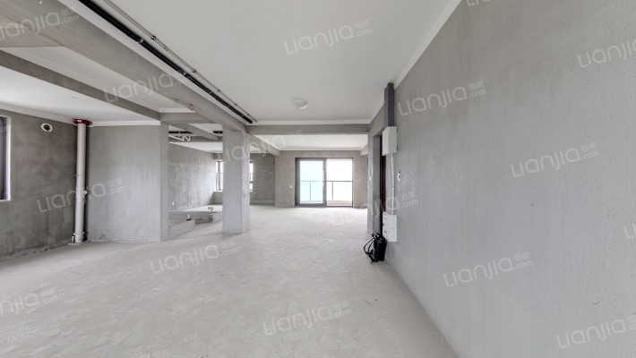 雅戈尔新长岛二手房实景图