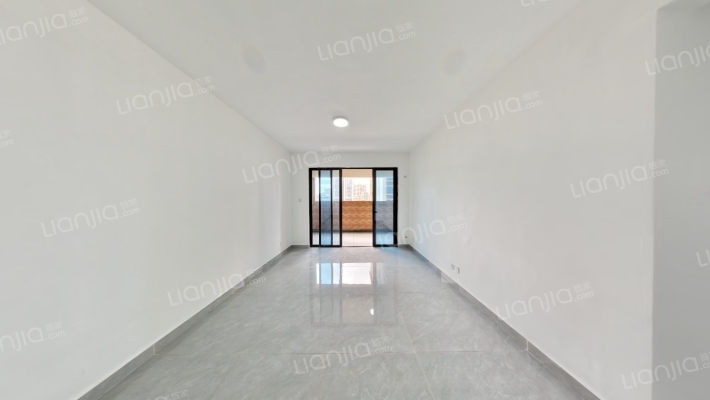 海湾花园东苑二手房实景图