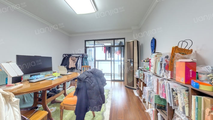 宝景苑二手房实景图