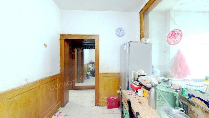 银行宿舍二手房实景图