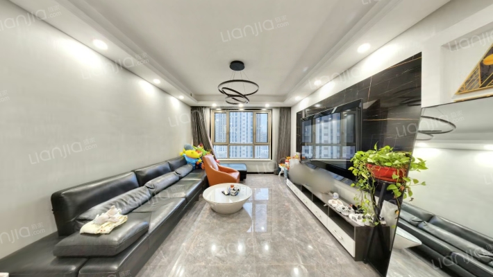 鼎域名邸二手房实景图