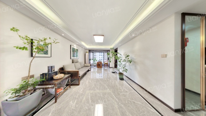 万科翡翠蓝山二手房实景图