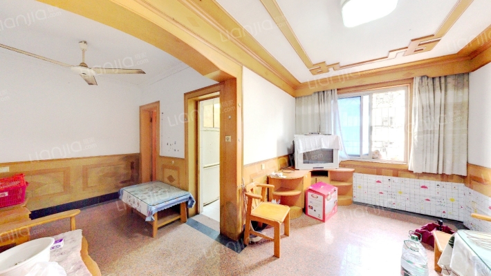 车站路老小区二手房实景图