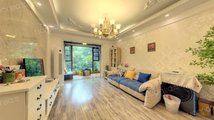 武海西城锦绣二手房实景图