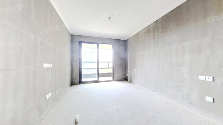 富田城九鼎华府五号院二手房实景图