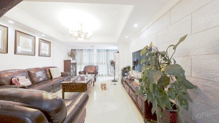 新桥清沁家园一期二手房实景图