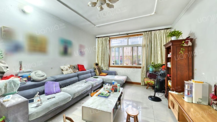 政协宿舍楼二手房实景图