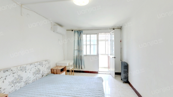 看丹路4号院二手房实景图