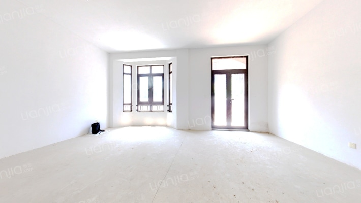 泰和郡一二三期二手房实景图