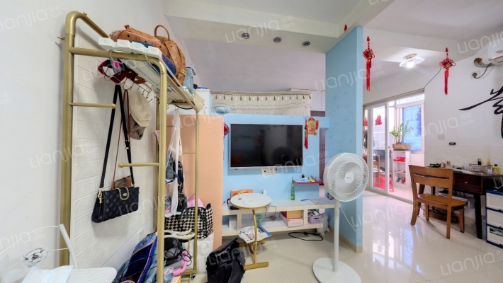 奔龙大厦二手房实景图