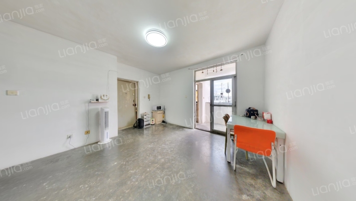 顺江新苑A区二手房实景图