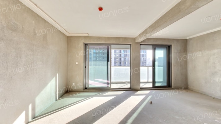 绿城凤麓和鸣府二手房实景图