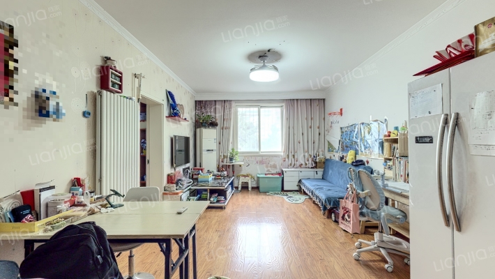 勤劳街4号院二手房实景图