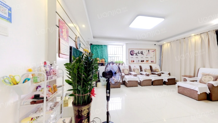 佳宁娜广场二手房实景图