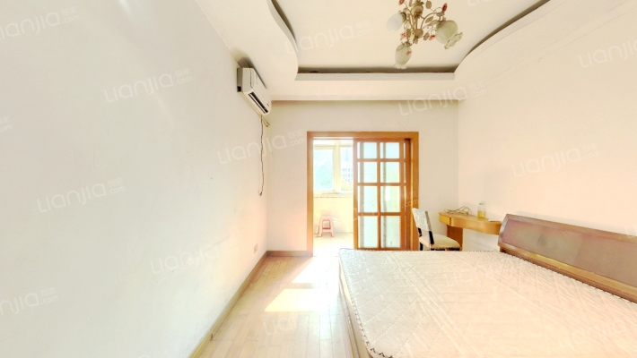 邮电器材公司二手房实景图