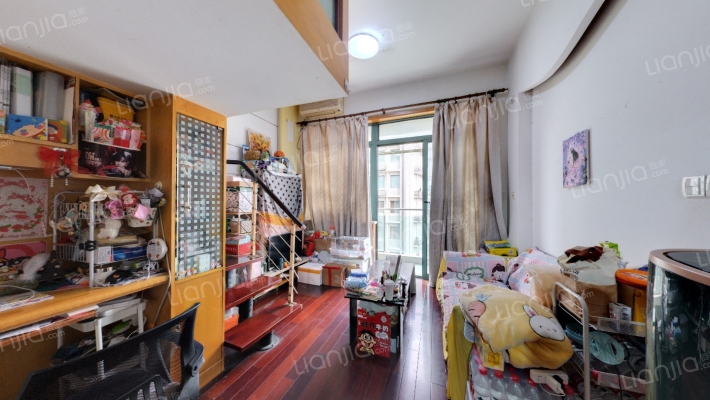 泊仕公寓二手房实景图