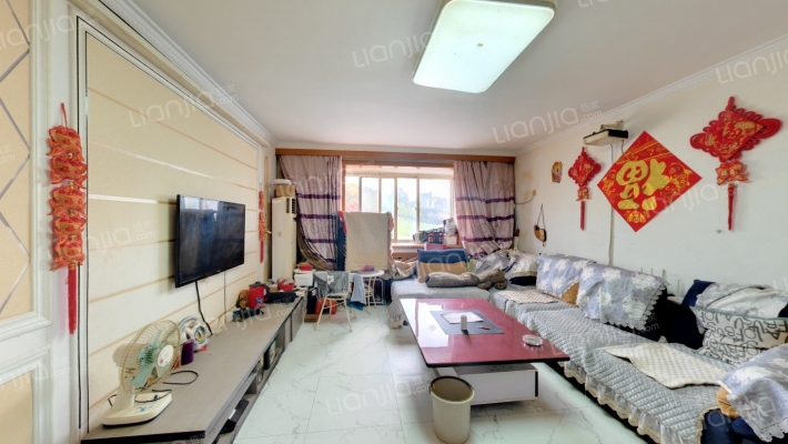 东山花园二手房实景图