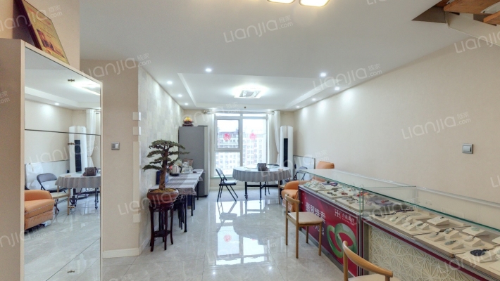 贻成福地广场二期高层二手房实景图