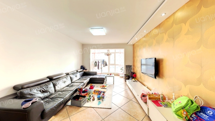 万众家园二手房实景图