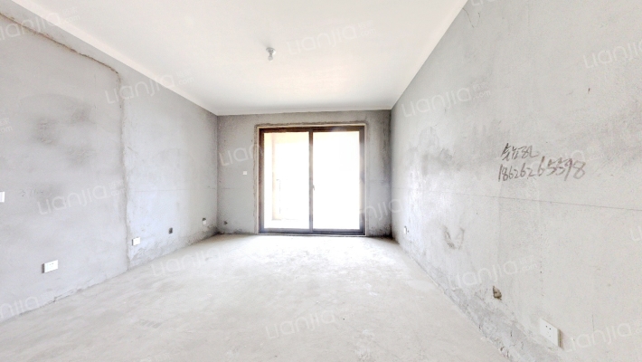 悦湖美郡二手房实景图