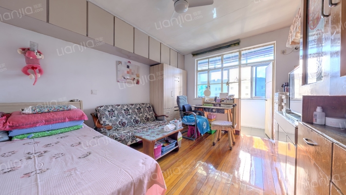 临汾路1564弄二手房实景图