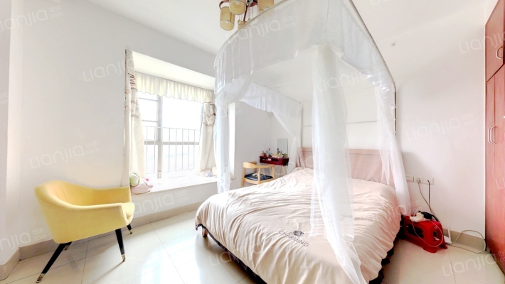 百花小镇二手房实景图