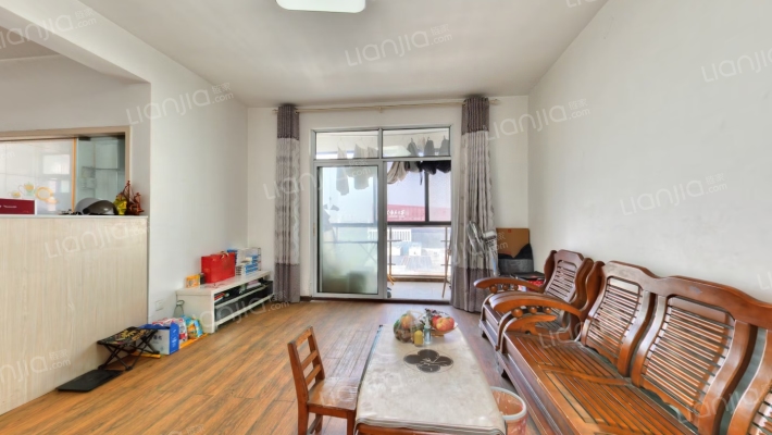 凯旋名苑二手房实景图