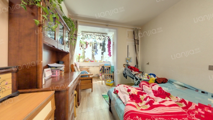 青云南区二手房实景图