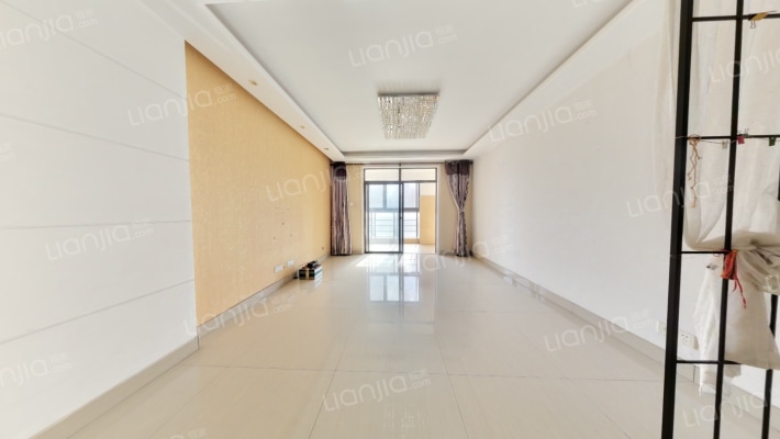 御湖观邸二手房实景图