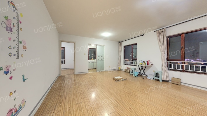 荣盛华府二手房实景图