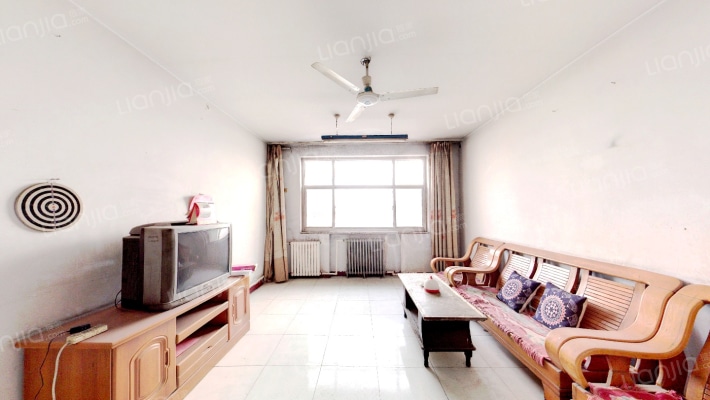 收割机厂家属楼(胜利西路)二手房实景图