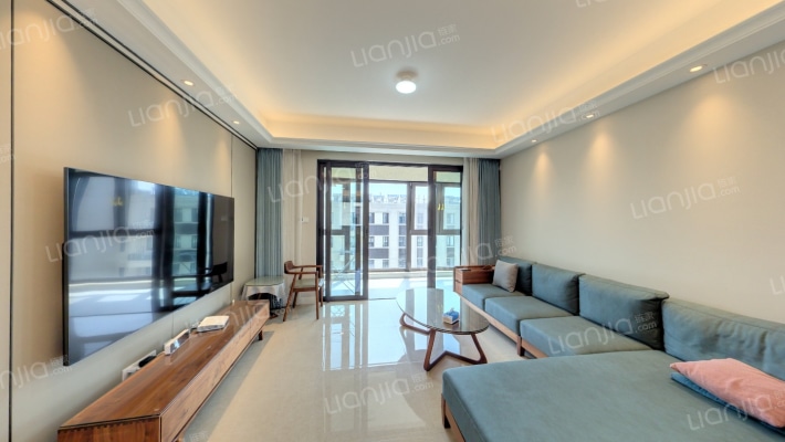 太湖金茂逸墅二手房实景图