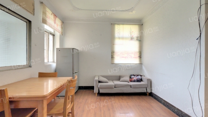 新华五村二手房实景图