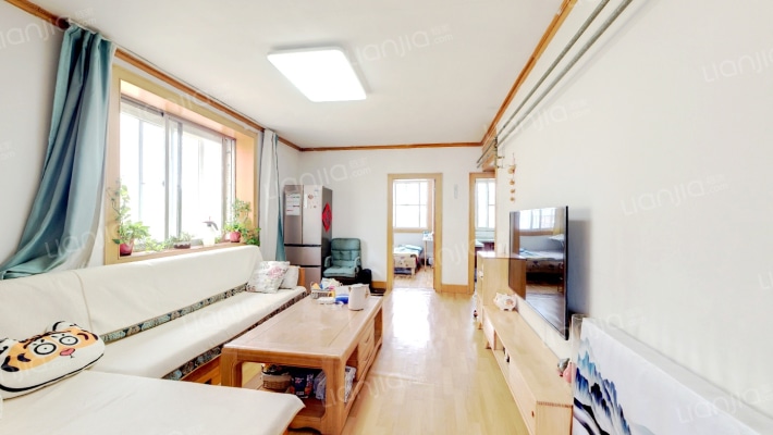 君峰路二手房实景图