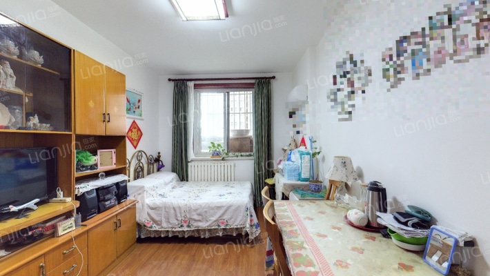 德元里二手房实景图