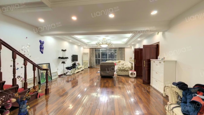 北鸿花园二手房实景图