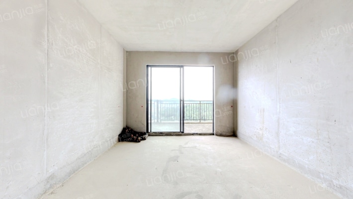 亨特山屿湖二手房实景图