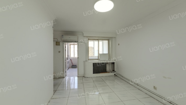 日华里二手房实景图