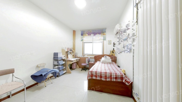 西十里铺南路17号院二手房实景图