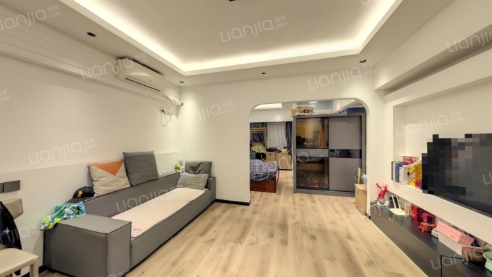 摩登时代二手房实景图