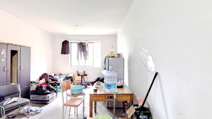 红泰小区二手房实景图