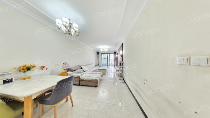 恒大绿洲二期二手房实景图