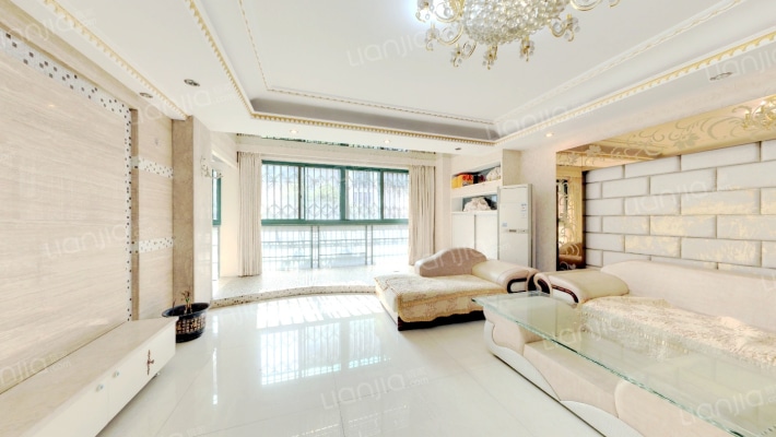 花城名苑二手房实景图