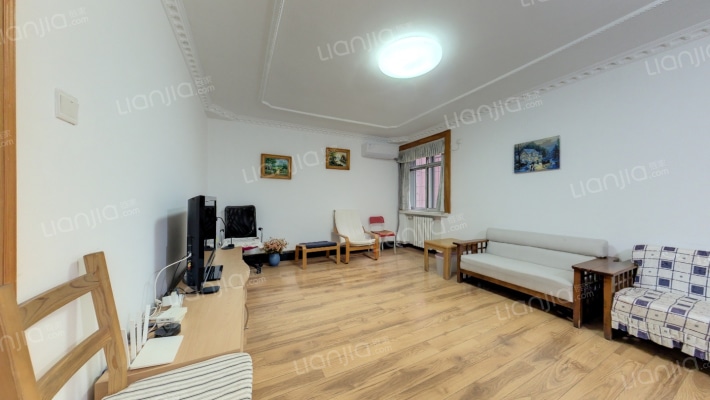 管道四区二手房实景图