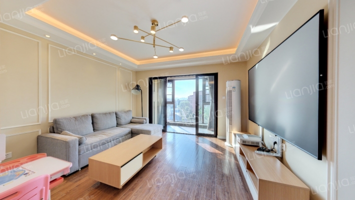 万科御澜山二手房实景图