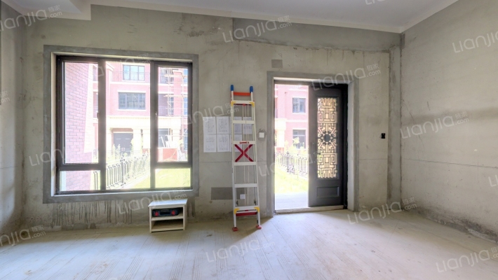 祥源城湖山别墅二手房实景图