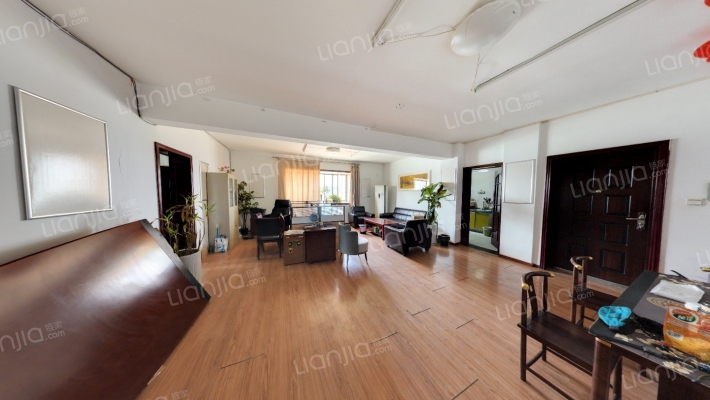 莲湖人才大厦二手房实景图