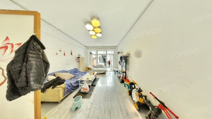 硅谷假日二手房实景图